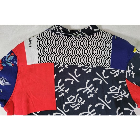 Reason Brand Button Up Hawaiian Style Shirt Size L Colorful Oriental Swan Design - Picture 6 of 8